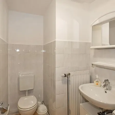 Ferienwohnung Moenchgut Apartment Groß Zicker